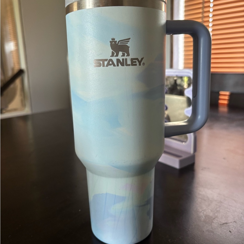 Stanley Light Blue Travel Tumbler with Dark Blue Handle